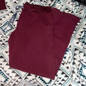 Women’s FIGS scrub bottoms